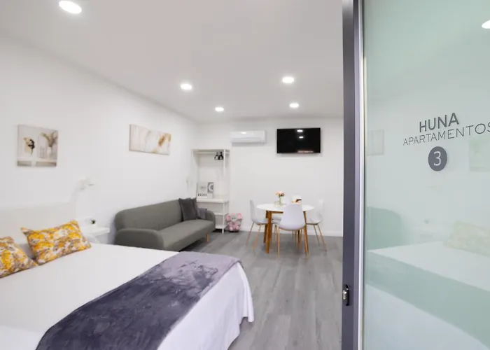 Huna 게스트하우스